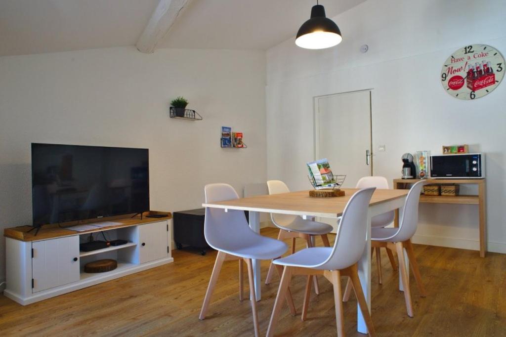 T3 Cosy Au Centre De Castelnaudary Appartement Buitenkant foto